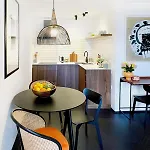 Golden View - Old Town Apartment